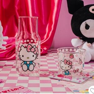 Hello Kitty Sanrino Pink Polka Dot 18-Ounce Glass Pitcher 8-Ounce Glass Cup NWT